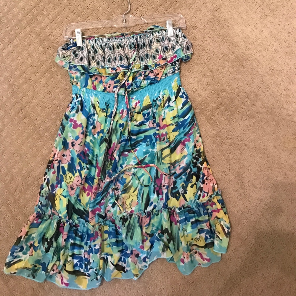 Strapless dress