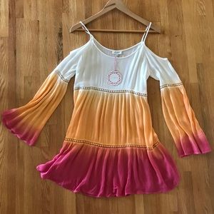 New umgee white/orange/pink top size small