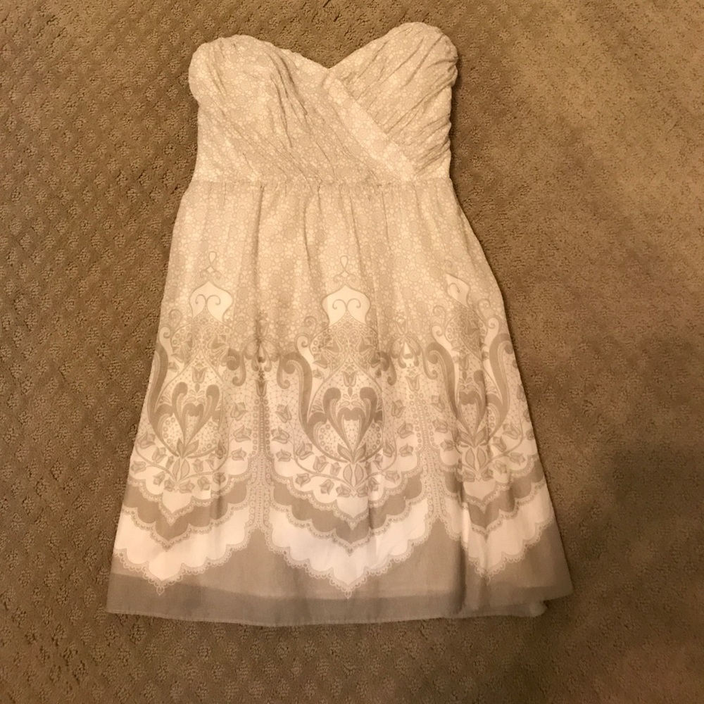 Strapless dress