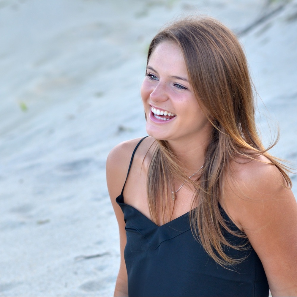 Meet your Posher, Lily