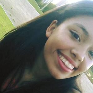 Meet your Posher, Beatriz