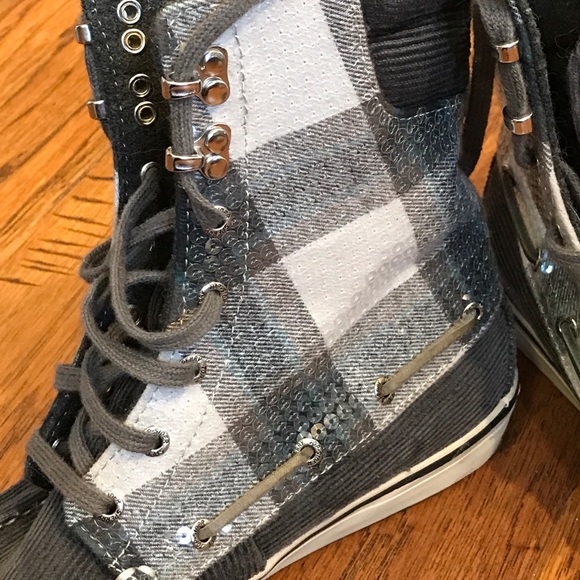 NWOT Sperry high tops - Picture 3 of 8