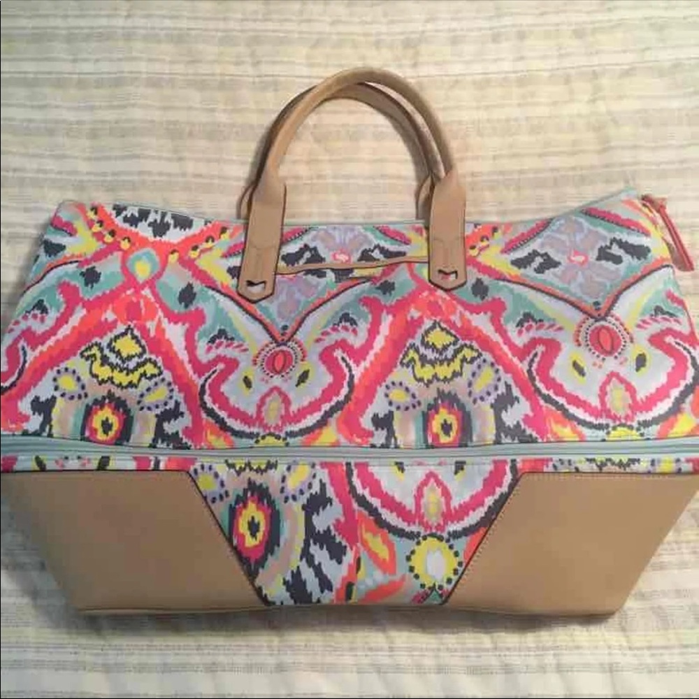 Stella & Dot Getaway bag NWOT