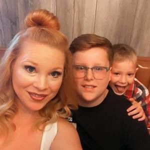 Meet your Posher, Joanna