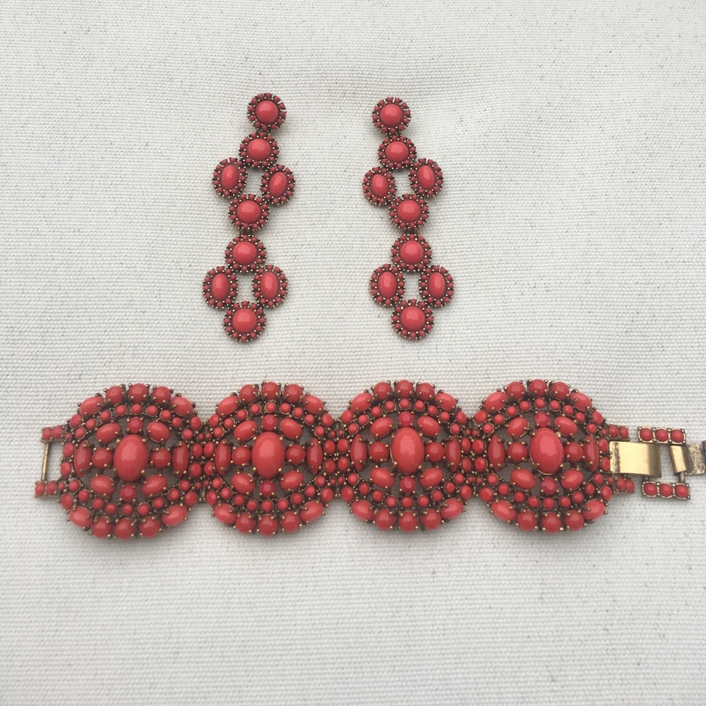 Stella and Dot bracelet and earrings