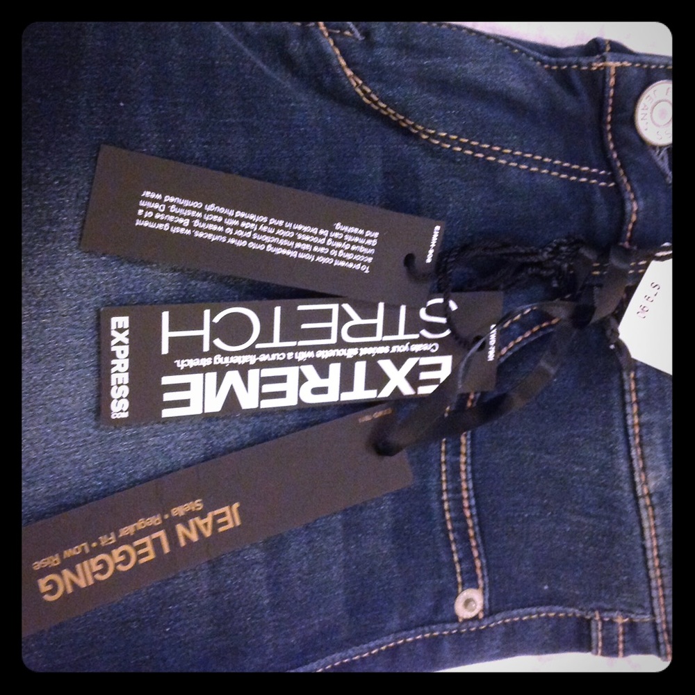 Express Jean Legging, size 4 *never worn*