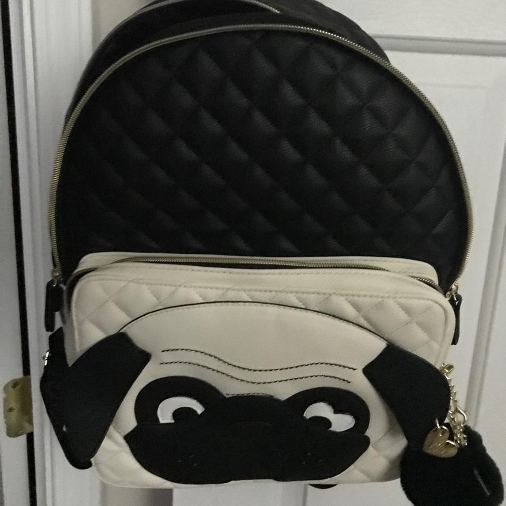💐🌹🌷Betsey Johnson pug book bag
