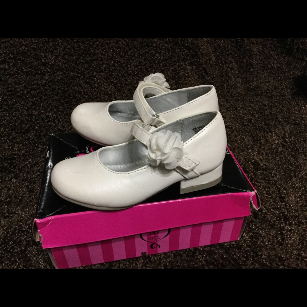 123 Girl Ivory Toddler girl shoes size 8