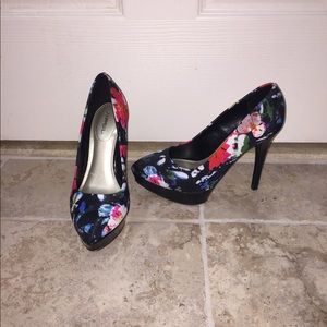 Xappeal Black Floral 4" Heels