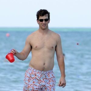 Meet your Posher, Bobby