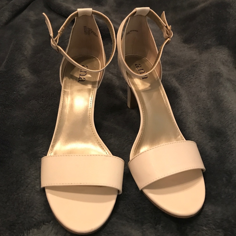 a.n.a white strap short heels