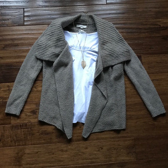 LOFT Sweaters - 🌻🌻LOFT Brown Open Sweater