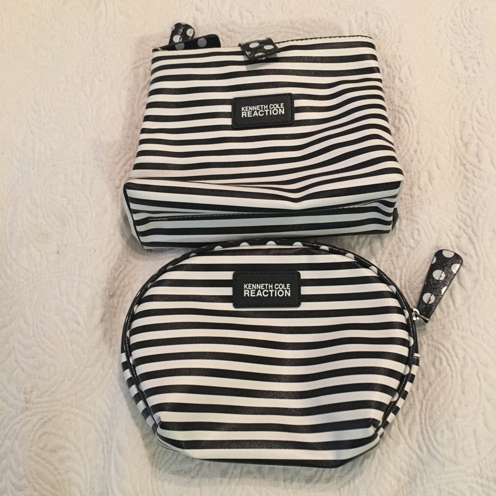 Set of 2 makeup bags