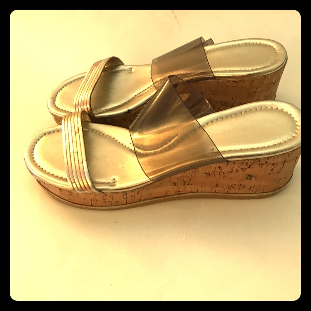 Donald J Pliner Wedge Platform Slip On Sandals 9.5