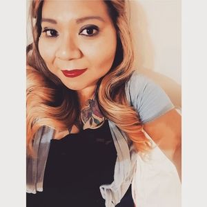 Meet your Posher, Christina