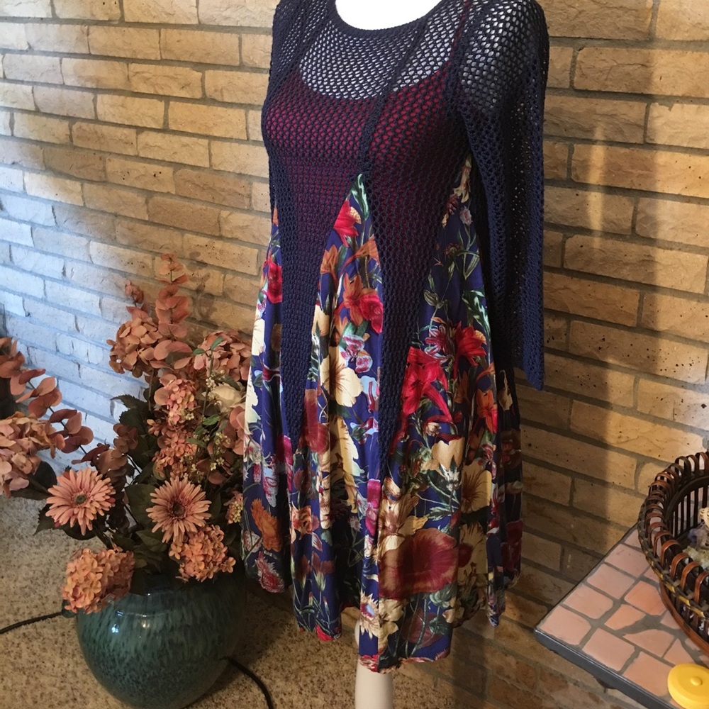 Entro Blue knit & floral dress