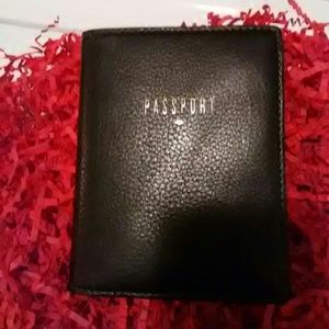 Fossil passport wallet