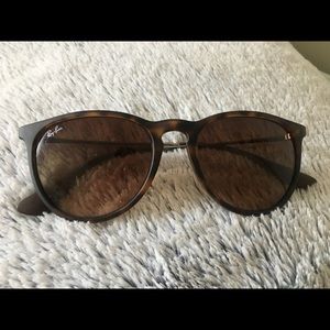 Erika Ray-Ban sunglasses