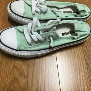 Converse Shoreline Women's SZ 5