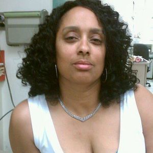 Meet your Posher, Regina