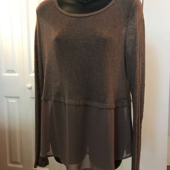 Boutique Sweaters (2) with Sheer Bottom (Med) - Picture 2 of 6