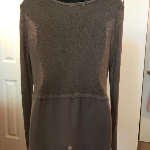 Boutique Sweaters (2) with Sheer Bottom (Med) - Picture 3 of 6