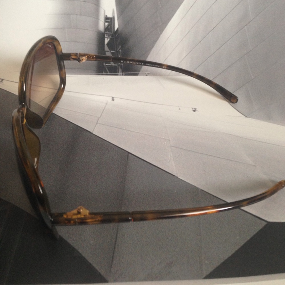 BURBERRY EYEWEAR - Picture 3 of 8