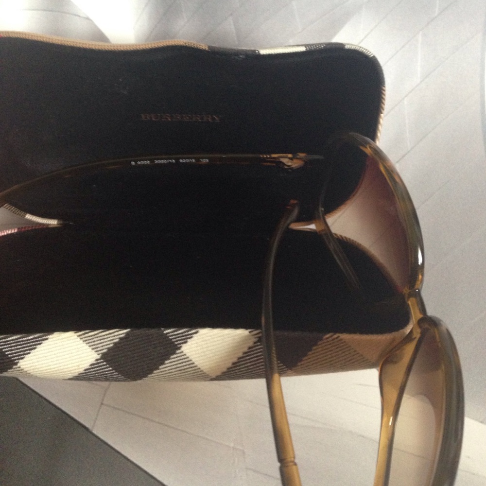 BURBERRY EYEWEAR - Picture 6 of 8