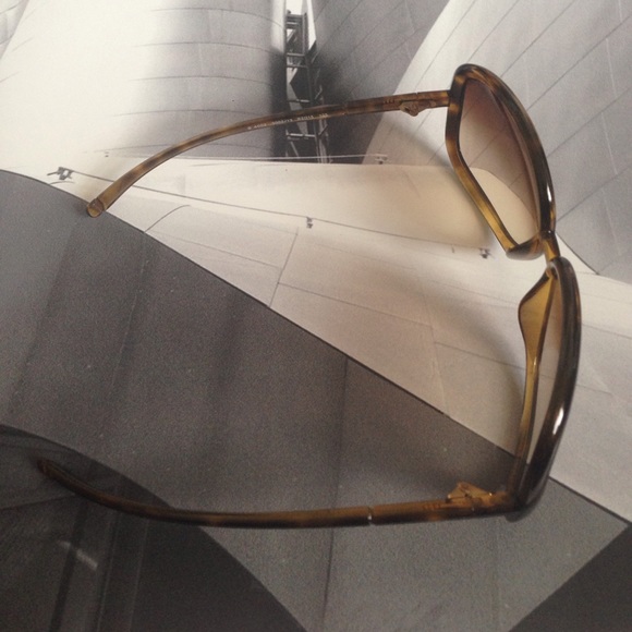 BURBERRY EYEWEAR - Picture 5 of 8