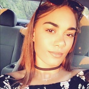 Meet your Posher, Alana