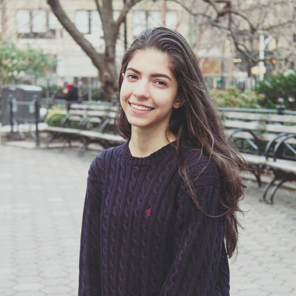 Meet your Posher, Christina