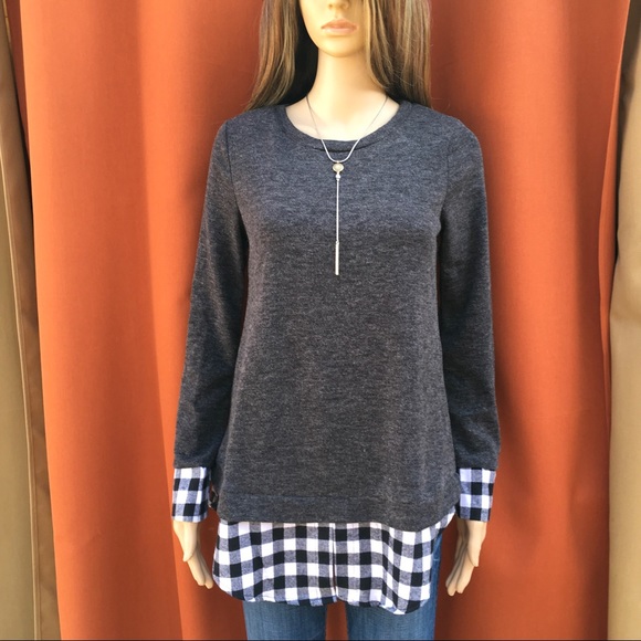 SALE. PLUSH LAYERED LOOK TUNIC - Picture 2 of 7