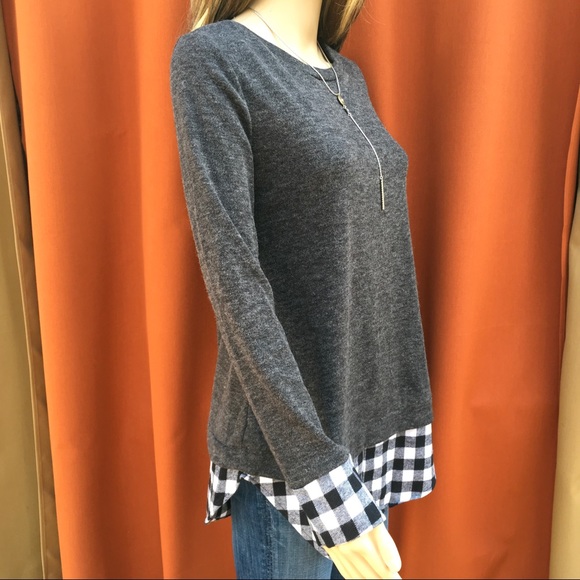 SALE. PLUSH LAYERED LOOK TUNIC - Picture 3 of 7