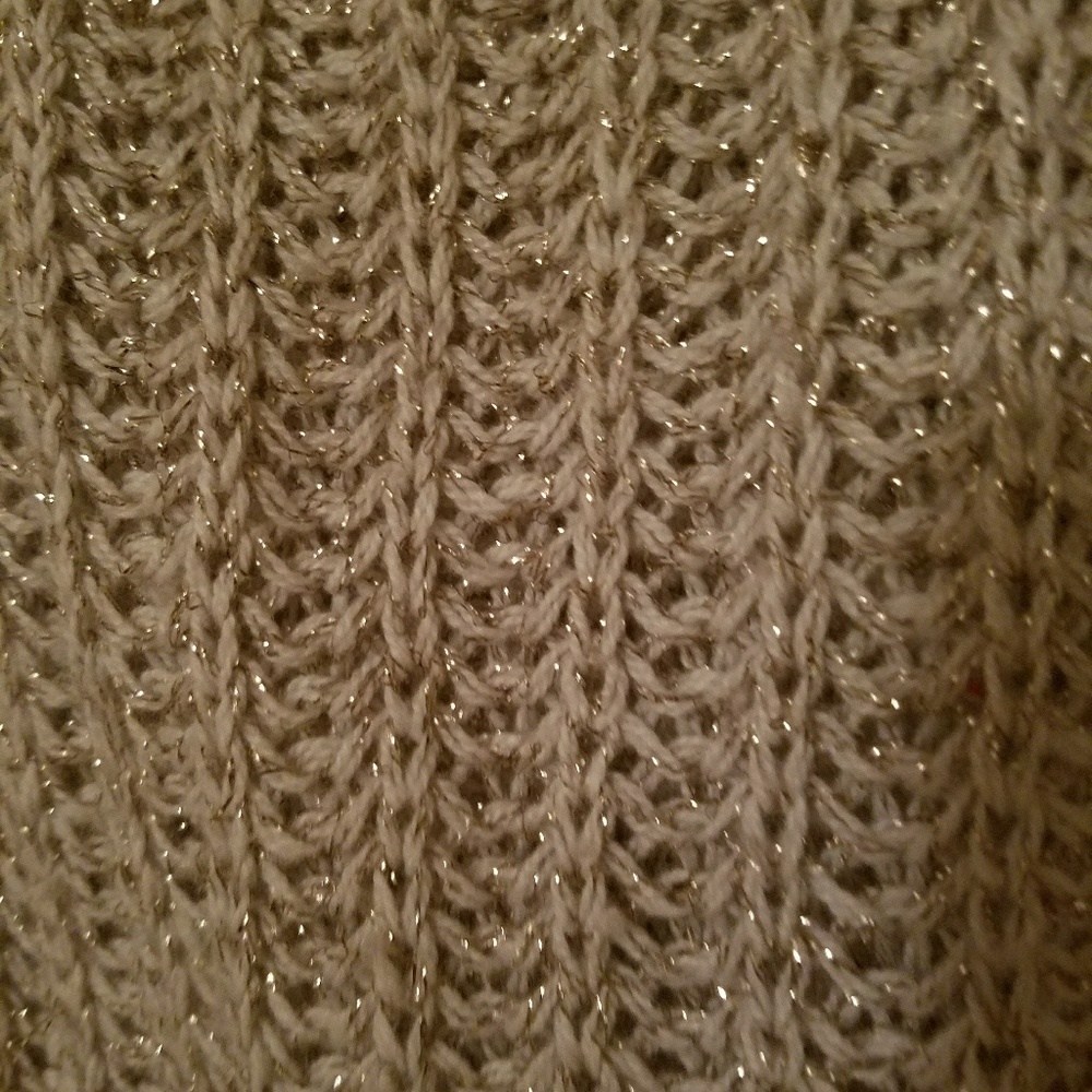 Sweater - Picture 3 of 3