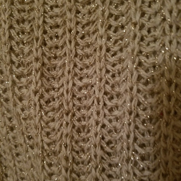 Sweater - Picture 3 of 3