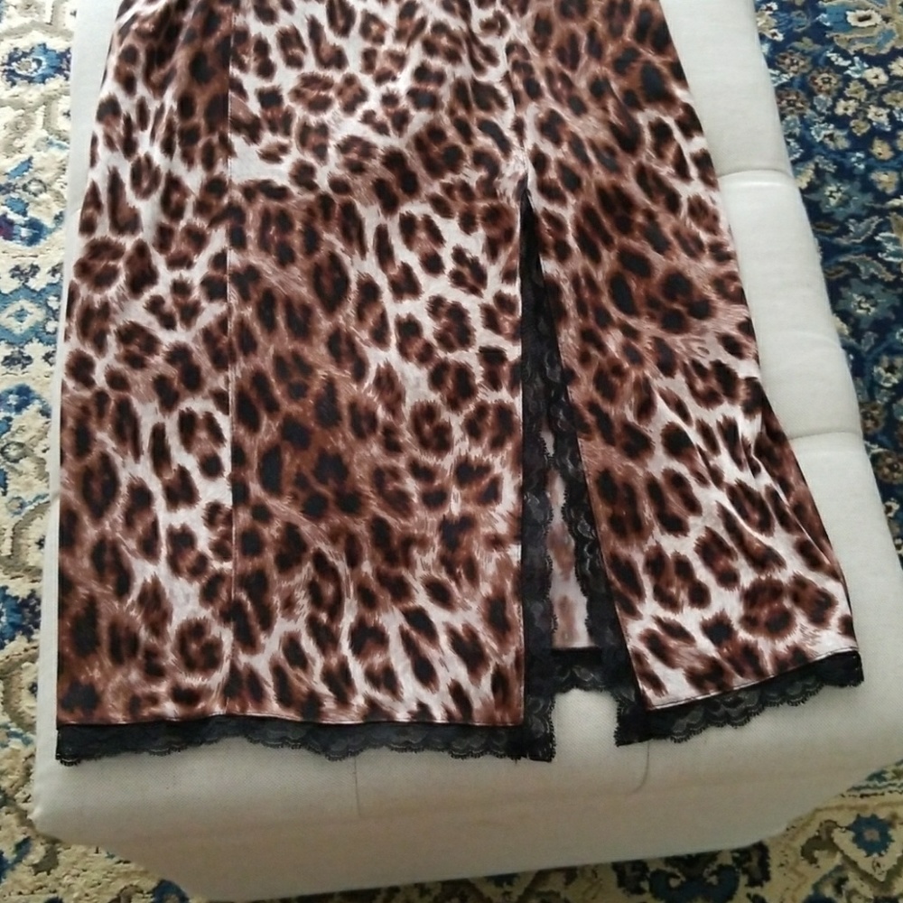 Dress - Picture 4 of 6