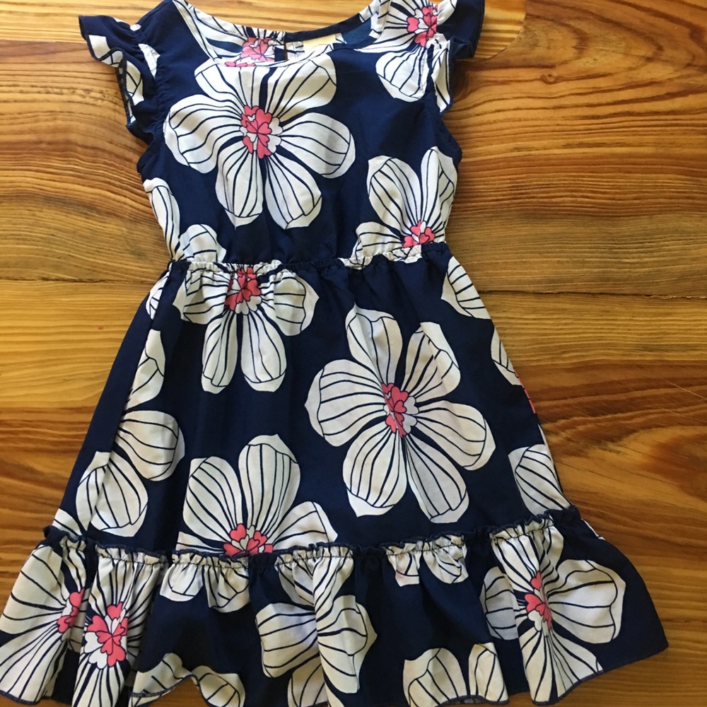 Adorable Girls Dress!