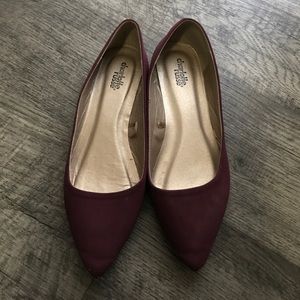 Never worn Maroon pointed toe flats