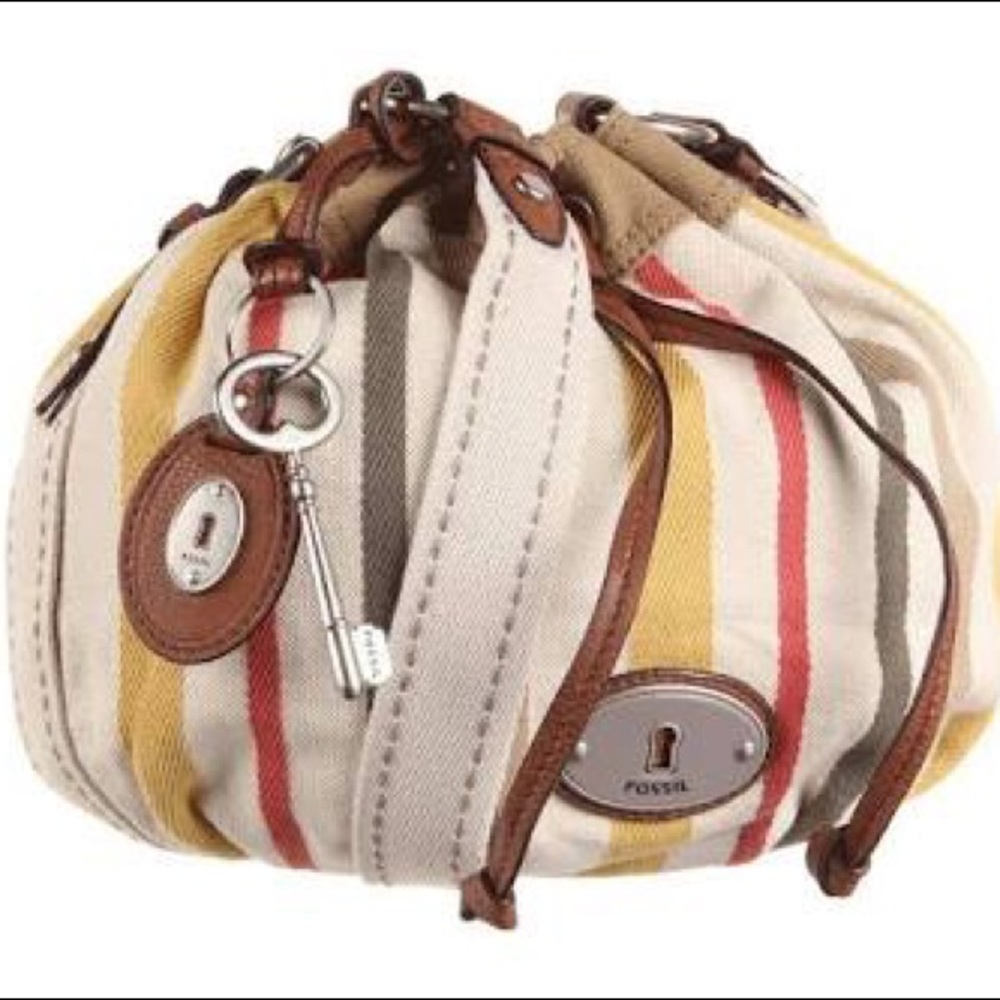 LAST CHANCE BAG‼️ FOSSIL Maddox Drawstring Shoulder Bag