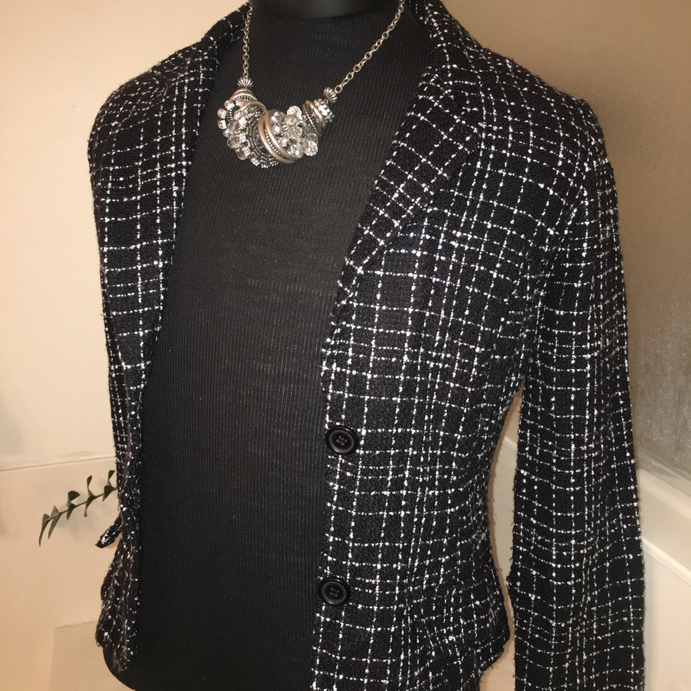 Women's suit jacket