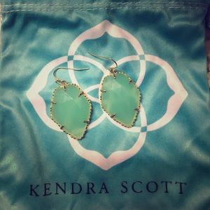 ✨SALE✨Chalcedony Kendra Scott Earrings!
