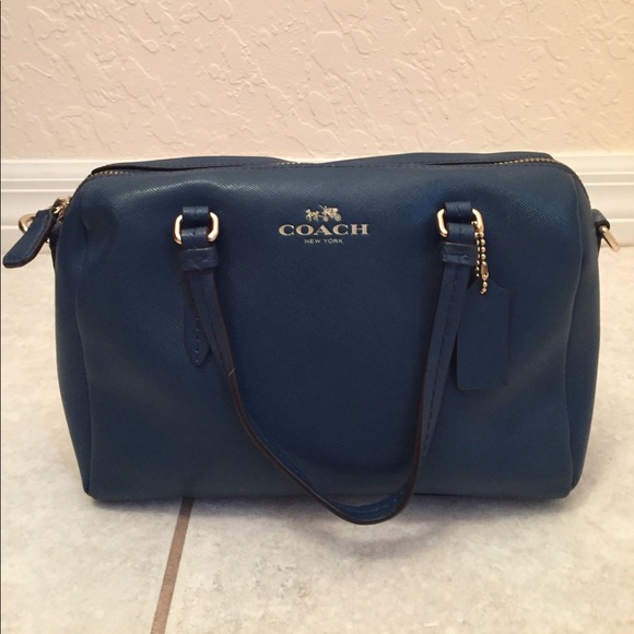 Coach Handbags - Coach Purse