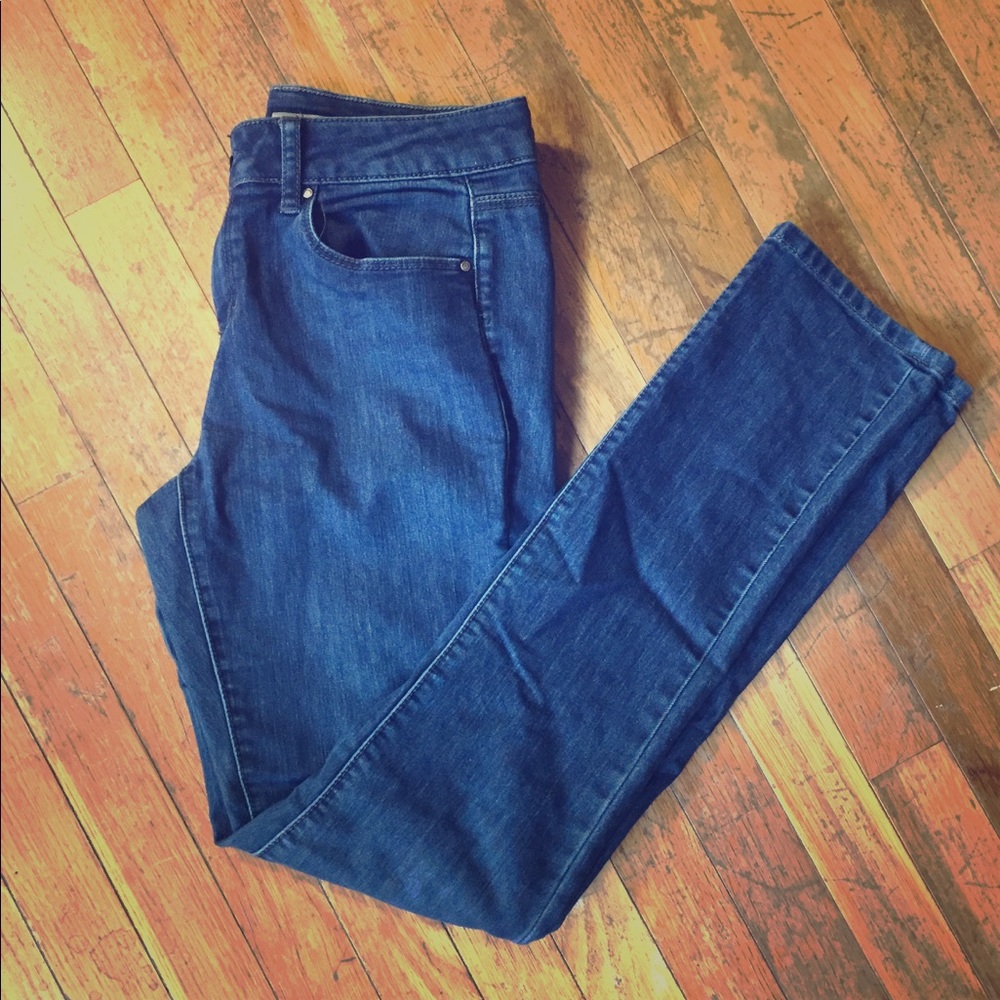 DKNY jeans!