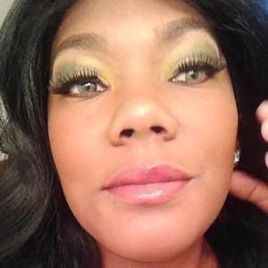 Meet your Posher, Kathryn