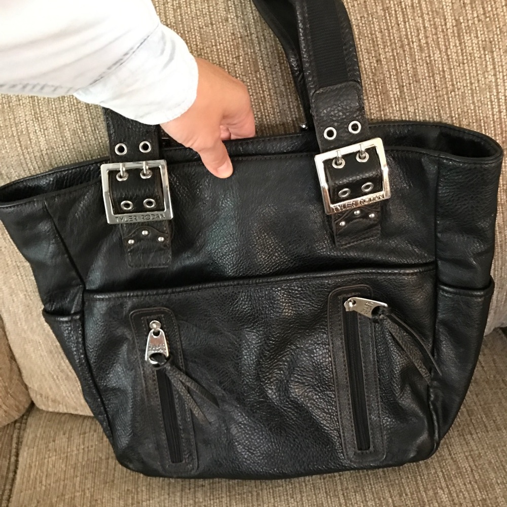 Tyler rodan true black leather purse