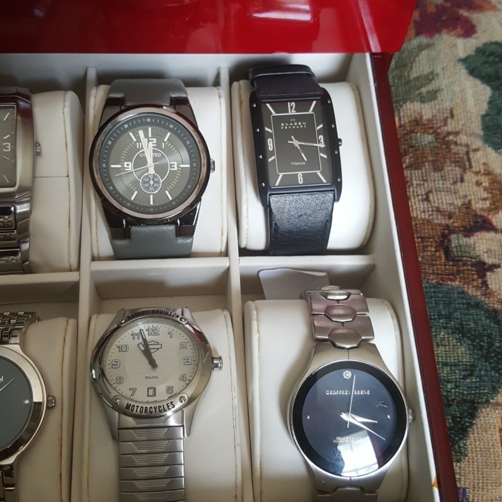 Mens Watch Collection - Picture 5 of 5