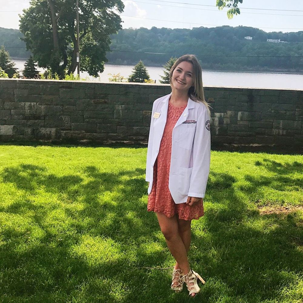 Meet your Posher, Lauren