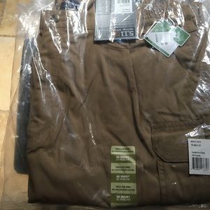 Men's size 40/32 511 tactical pants.