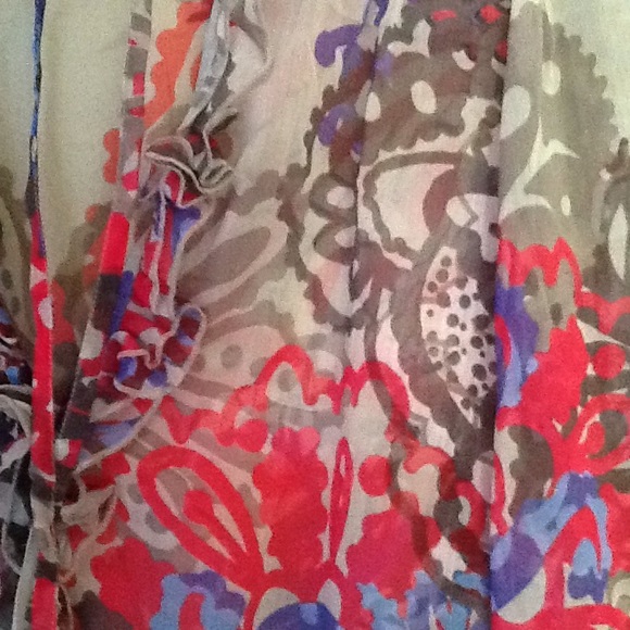 Sheer top by D.E.P.T - Picture 4 of 4