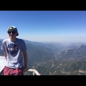 Meet your Posher, Jackson